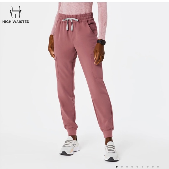 Figs Pants - Figs High Waisted Uman Relaxed Jogger
Scrub Pants